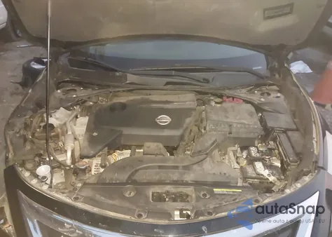 2015 Nissan Altima 2.5 Sv z USA, uszkodzony, nr VIN 1N4AL3AP8FC418585